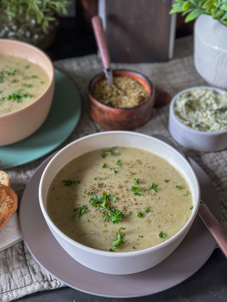 pastinaak soep met courgette 