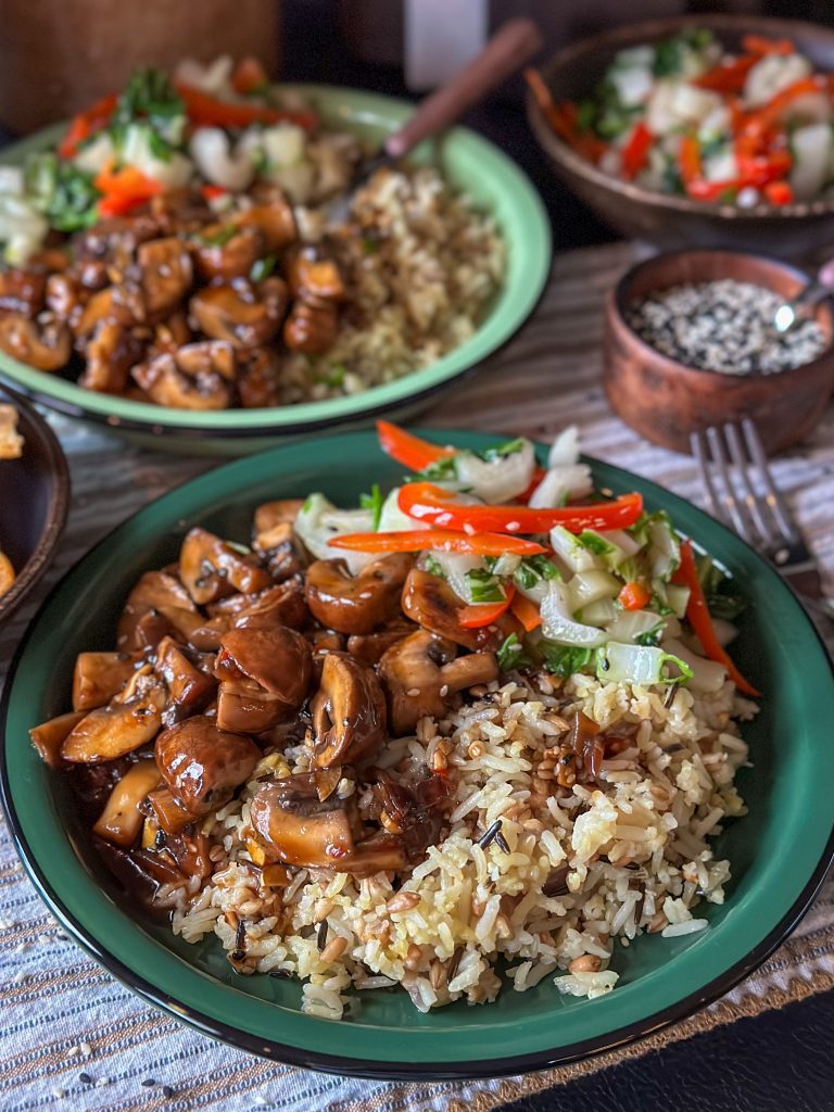 vegetarische sticky champignons