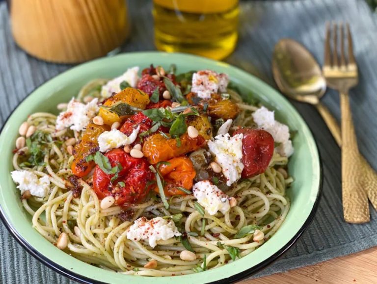 pasta pesto met geroosterde tomaten