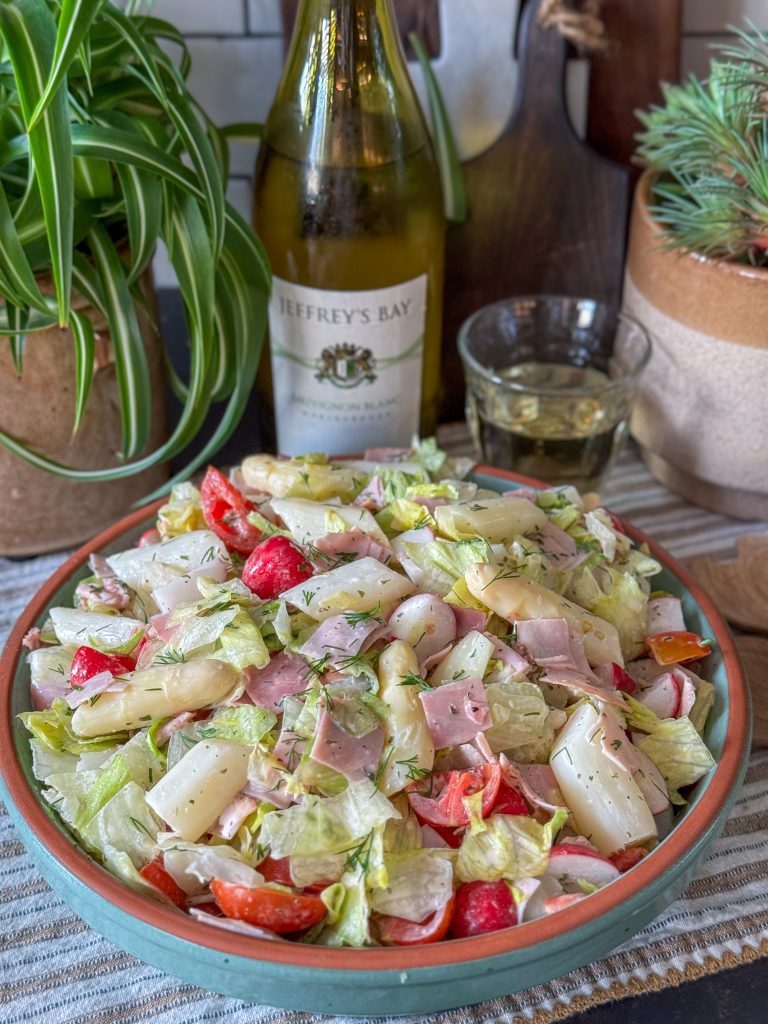 gezonde salade met witte asperges 