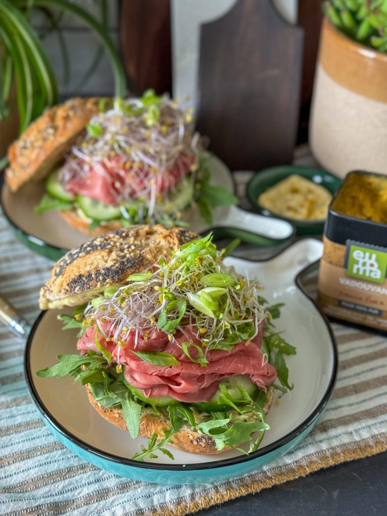 broodje rosbief met Vadouvan mayonaise