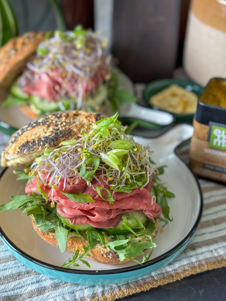 pinit broodje rosbief met Vadouvan mayonaise