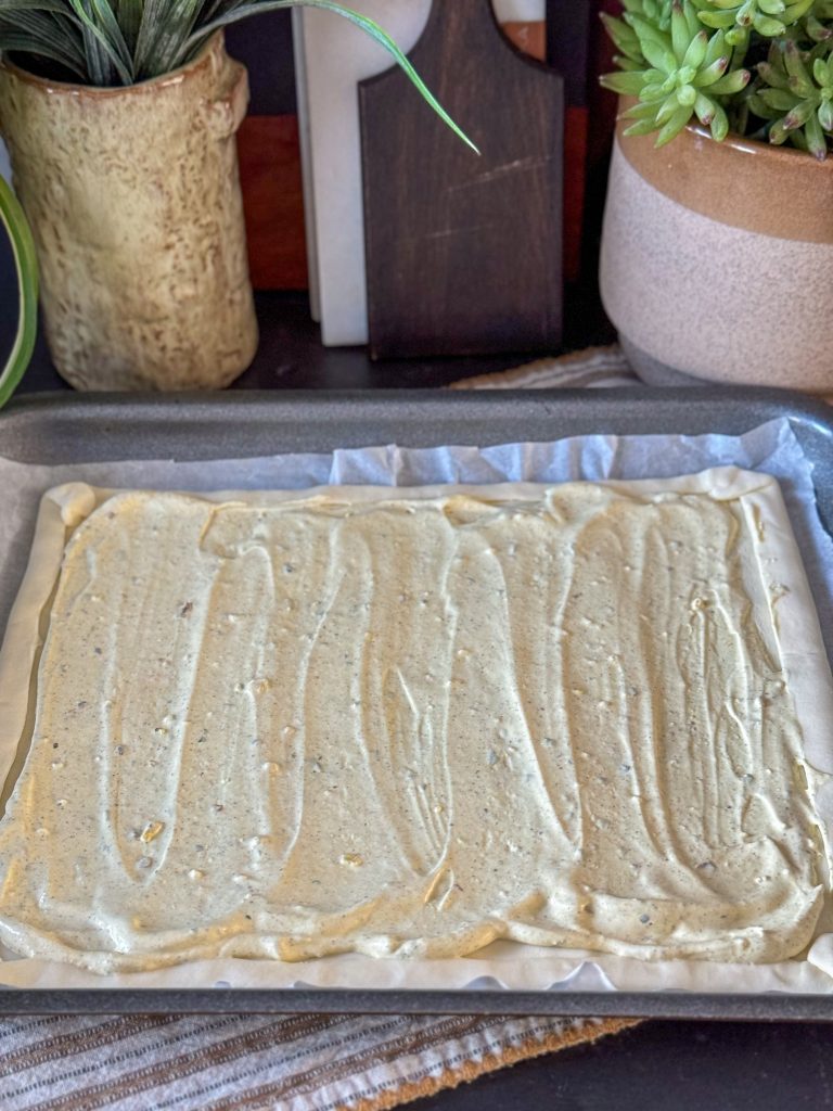 Plaattaart met witte asperges en ham – perfect voor een makkelijke avond