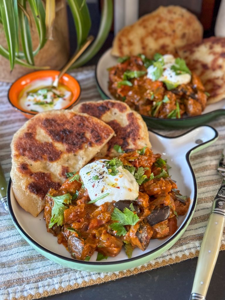 vegetarische aubergine curry stoof 