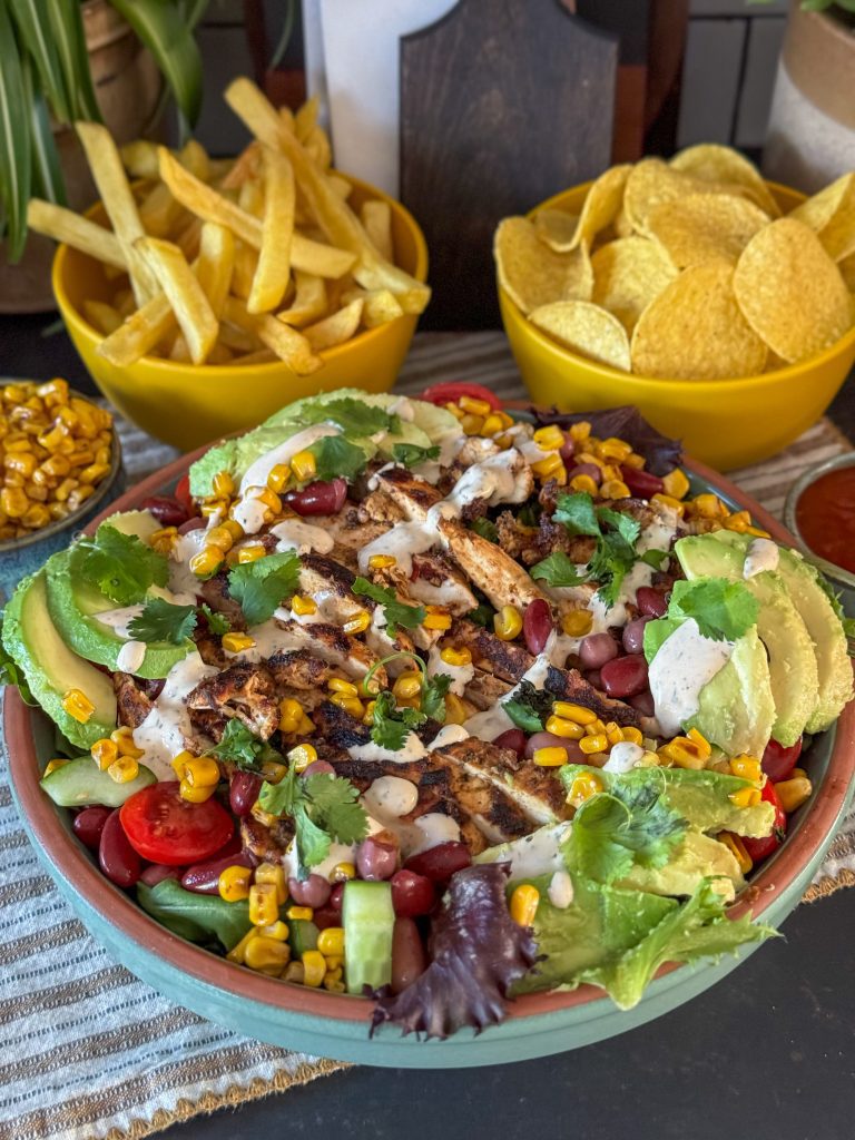 Mexicaanse salade met chipotle kip