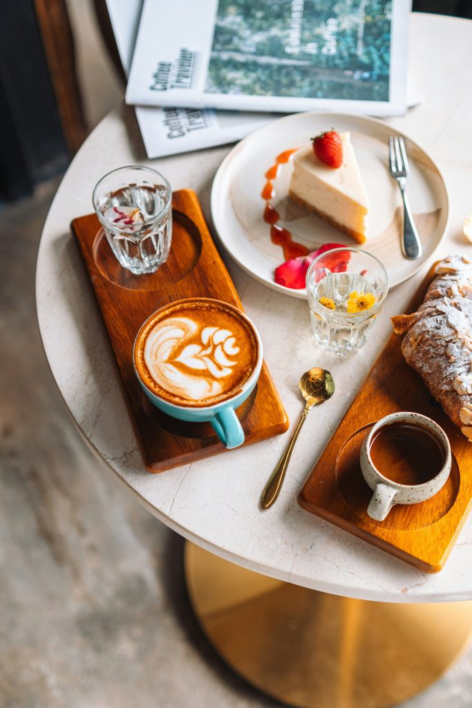 Koffie en croissants: de beste combinaties voor jouw koffiemoment