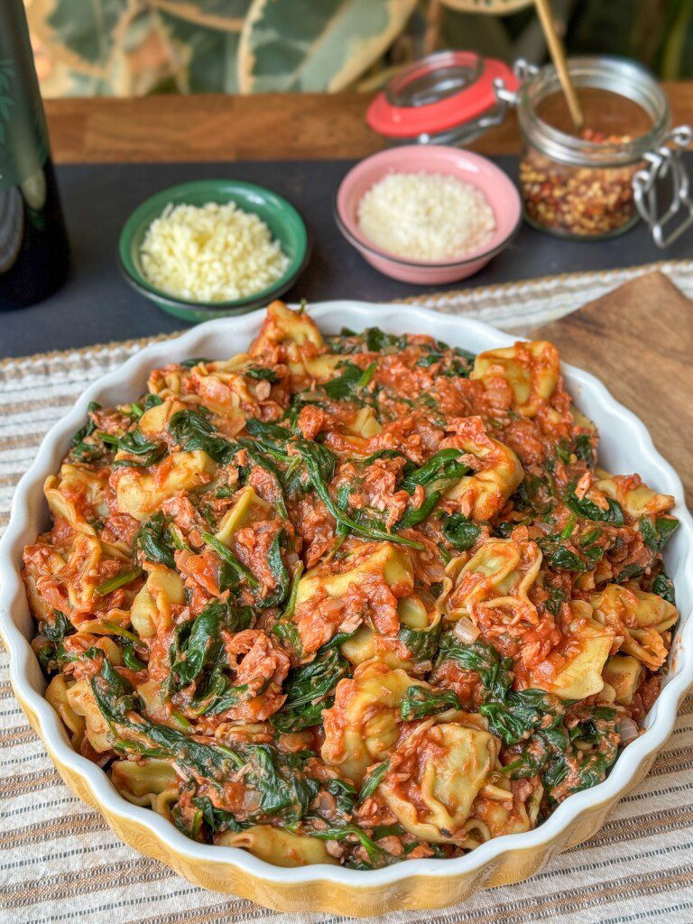 tortellini met tonijn en spinazie ovenschotel