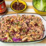 Tonijnsalade recept met crispy chili olie – frisse zomerse salade met tonijn uit blik