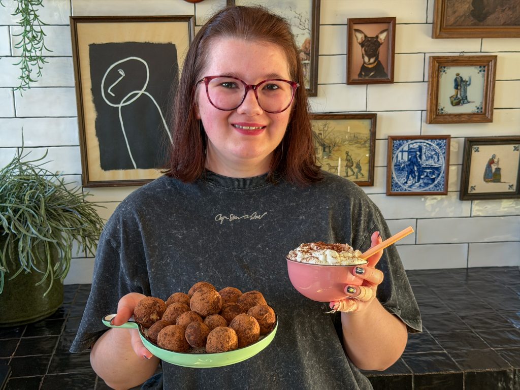 Beaudine met zelfgemaakte tiramisu truffels en mascarpone dip
