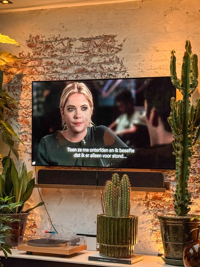 Pretty little liars tv moment