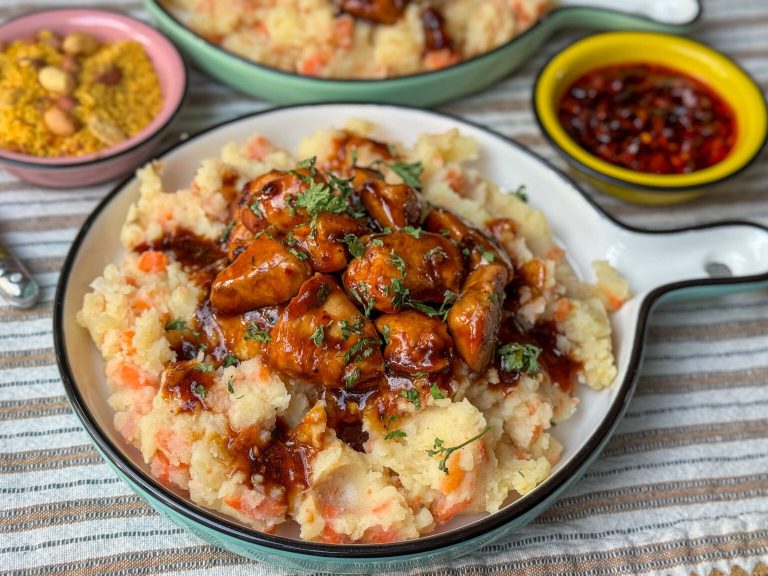 Hutspot met hete kip in kruidige saus, recept uit weekmenu 5